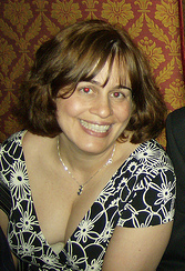 Julie Gonzalez Photo 16