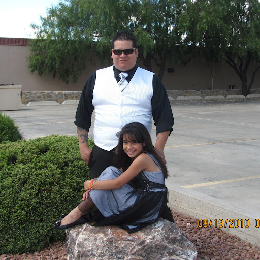 Adrian Vigil Photo 25