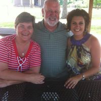 Karen Arnold Photo 37