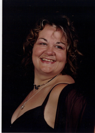 Laura Harwood Photo 16