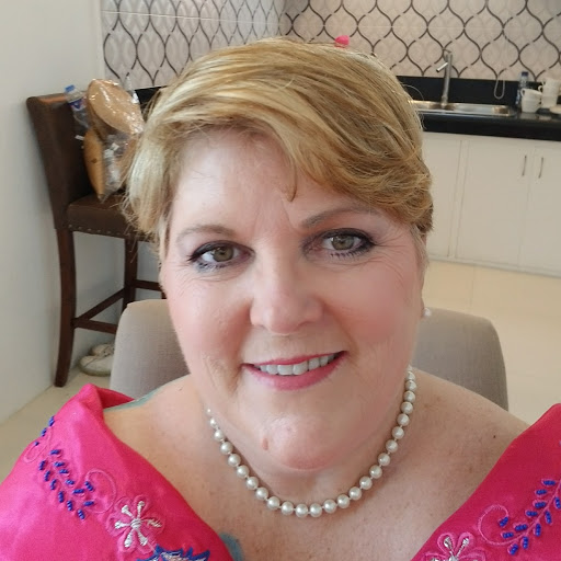 Michele Warren Photo 32