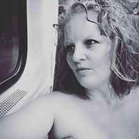 Christine Courtney Photo 33