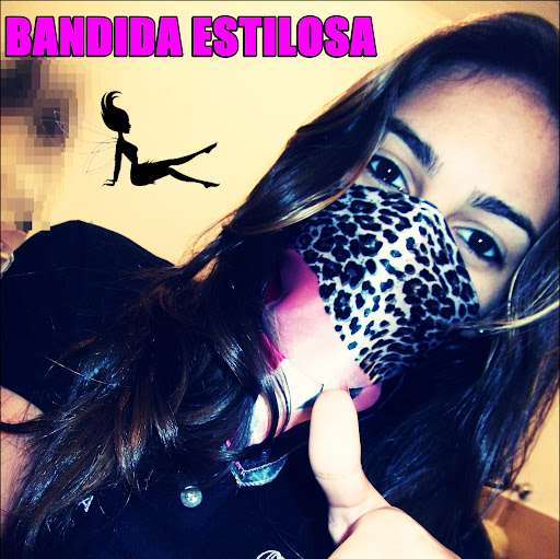 Jennifer Almeida Photo 15