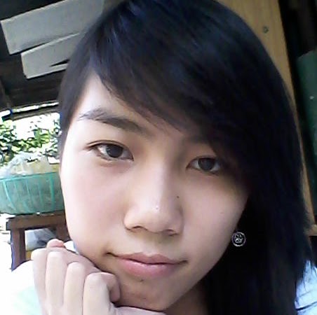 Christina Tran Photo 17