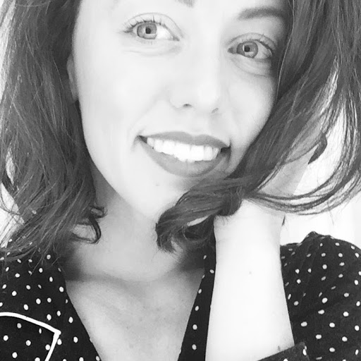 Victoria Campbell Photo 27