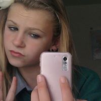 Kelly Dempsey Photo 23