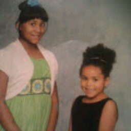 Lydia Morales Photo 23