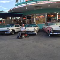 Drew Elliott Photo 32