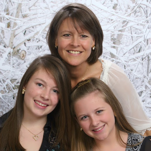 Pam Holland Photo 42