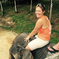 Elizabeth Holbrook Photo 34