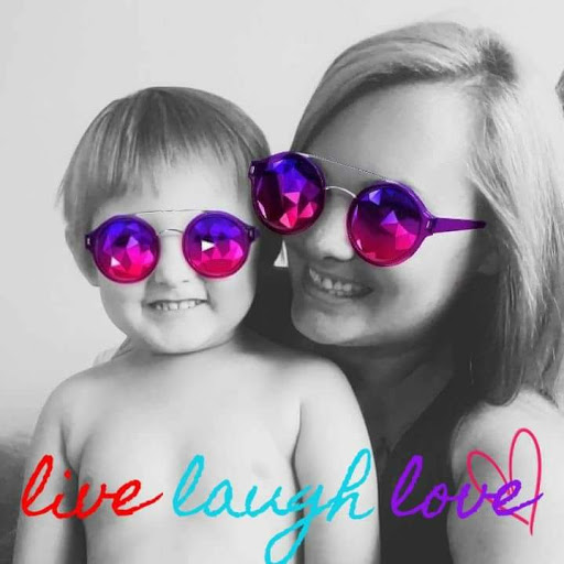 Sara Rutherford Photo 11