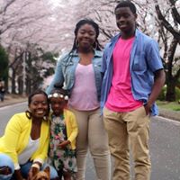 Michele Mckenzie Photo 37