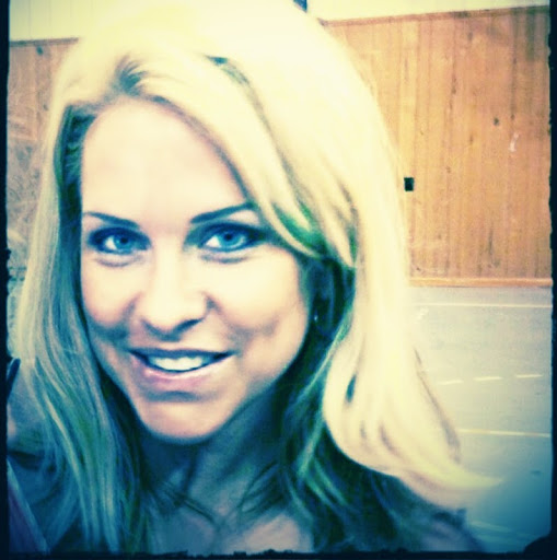 Crystal Lawson Photo 18