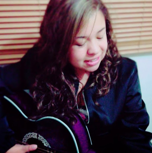 Sara Rivera Photo 19