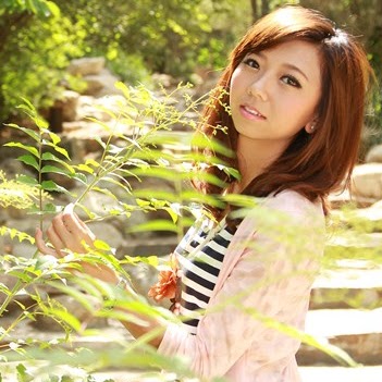 Ying Zhu Photo 12 Ying Zhu Photo 12