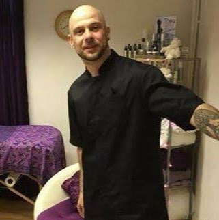 Mark Whitmore Photo 21