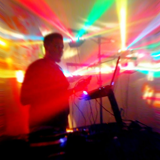 Phillip Singleton Photo 25