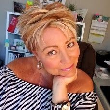 Angela Foreman Photo 17