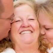 Joyce Porter Photo 29