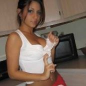 Julia Ingram Photo 17