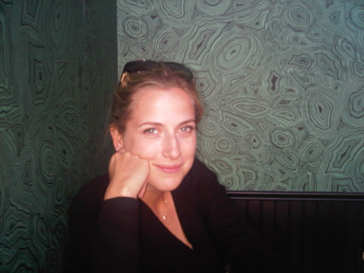 Lyndsey Moore Photo 5