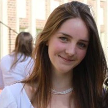 Victoria Hale Photo 42