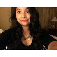 Julie Velazquez Photo 10