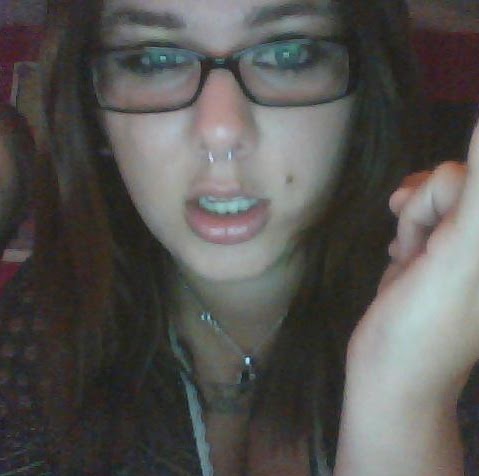 Alyssa Phillips Photo 14