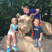 Julie Jacobson Photo 27