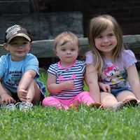 Jill Ayres Photo 5