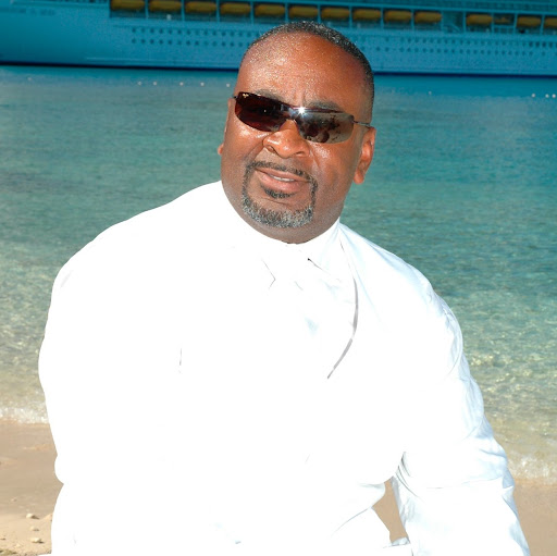 Rodney Moore Photo 14
