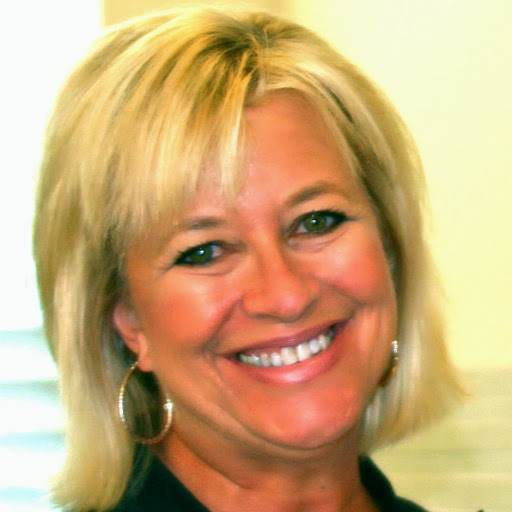 Terri Martin Photo 28