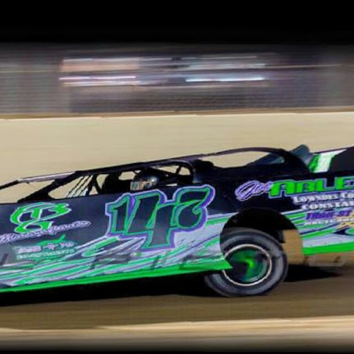 Hunter Carroll Photo 3