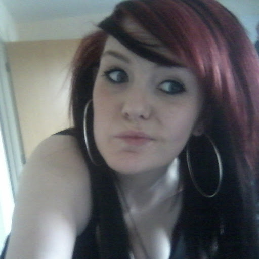 Emily Irwin Photo 39