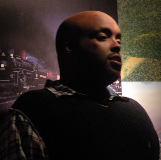 Vern Sanders Photo 16