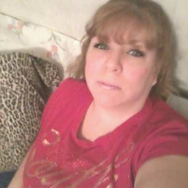 Julie Malcolm Photo 34