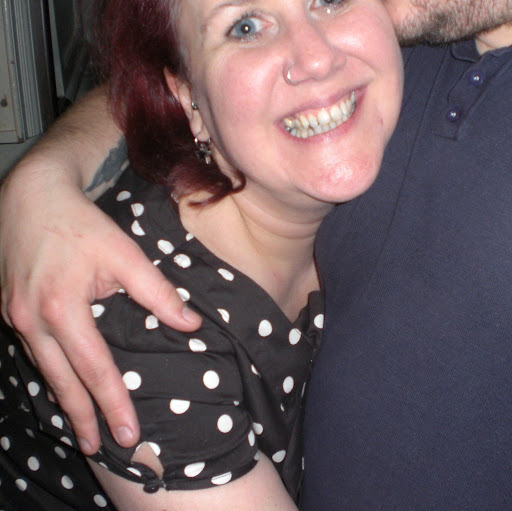 Lynn Bray Photo 7