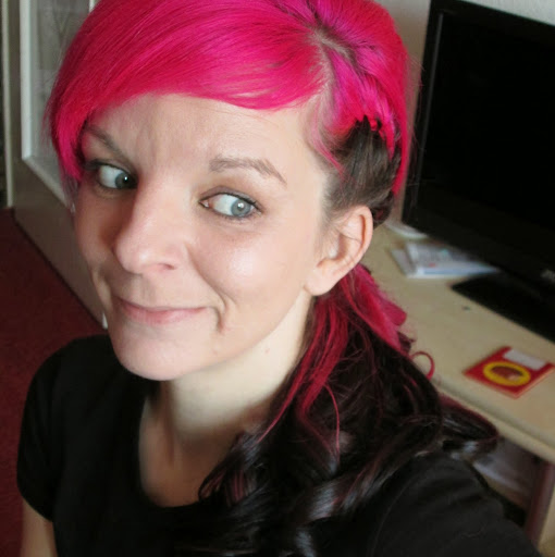 Maria Scherer Photo 22