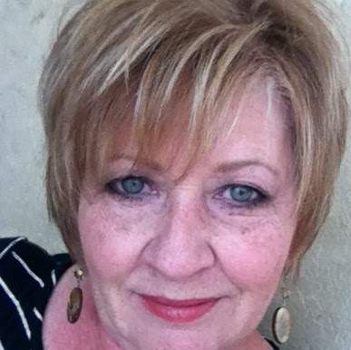 Christine Anderson Photo 55
