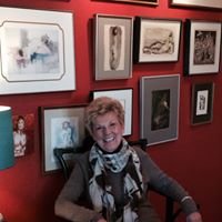 Janet Gutierrez Photo 35