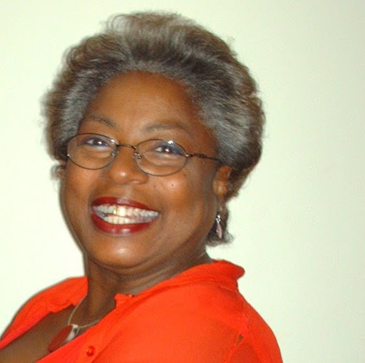 Debra Gentry Photo 23