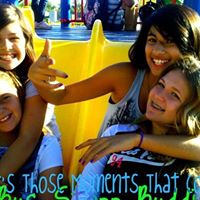 Elizabeth Adkins Photo 27