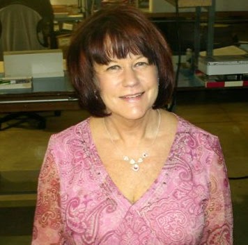 Linda Lucero Photo 37