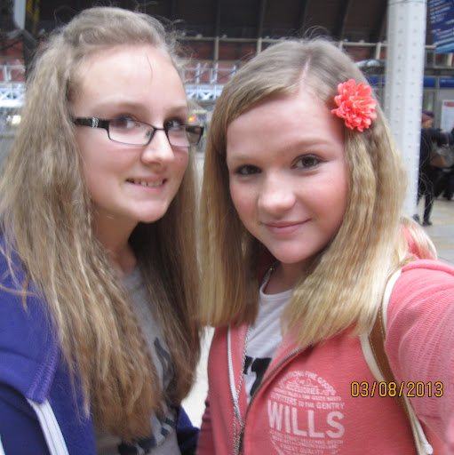 Madison Cook Photo 34