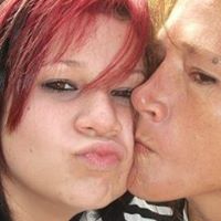 Louise King Photo 18