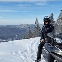 Karen Iverson Photo 16