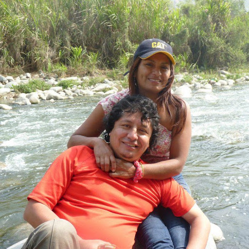 Janet Gutierrez Photo 19