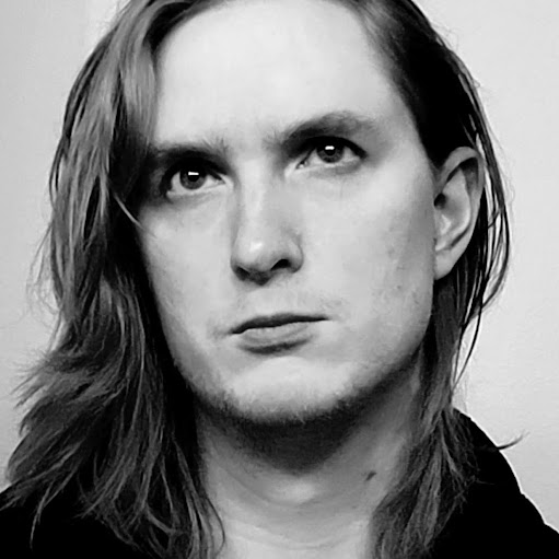 Stephen Wells Photo 49