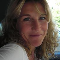 Hillary Beck Photo 10