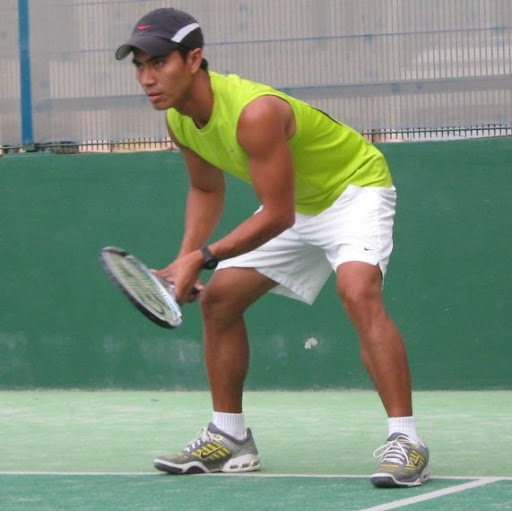 Frankie Guzman Photo 10